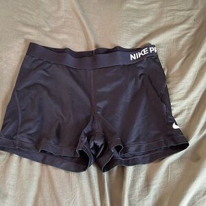 Woman’s Nike pro shorts